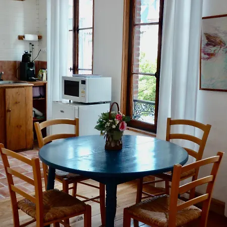 Maison Particuliere Place Saint-leonard * Honfleur
